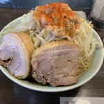 かじろうramen7 - ラーメン小野菜、にんにく、脂増し‼️