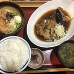 Tsukiji Shokudou Genchan - メカジキあら煮と鶏のから揚げ定食@1,280円