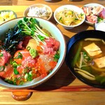 MIHARA KITCHEN - ■海鮮ユッケ丼定食