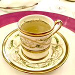 ペレグリーノ - 低温でじっくり煮出した軍鶏の出汁スープ