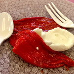 ペレグリーノ - 鮮やかな赤。素材の旨味