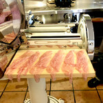 ペレグリーノ - 極薄にスライス