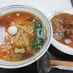 三喜食堂 - ラーメンと半メンチカツカレー　990円