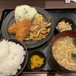 くろだるま - アジフライと生姜焼き定食