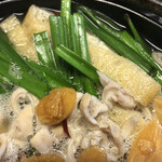 おふくろ亭 - 2021/10/22
      ホル鍋定食 500円