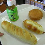 パンの家 - カレーパンにピリ辛フランク、明太ポテト。明太ポテトボリューム凄ェ！！