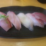 回転寿司　喜楽 - 鮮魚５貫盛り