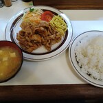 洋庖丁 - ポーク焼肉ランチ大 820円
