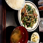 五百川食堂 - レバニラ炒め定食