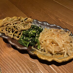 くるみ堂 - ナムル3種盛り合わせ　¥890