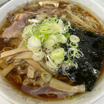 青島食堂 - ラーメン800円　大盛り100円 ネギ50円　メンマ50円