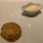 ル・マノアール・ダスティン - 秋の味覚　栗のパイ包焼き　ヴァニラアイスクリームと共に