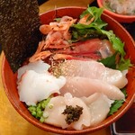 和のごはん みかづき - 海鮮刺身丼（青魚抜き）
