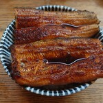 かぶと - うな丼（タレをかけた後）