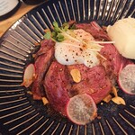 nikubarubarubiggu - ステーキ丼 ¥1100