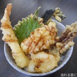 廻鮮寿し たいの鯛 - 天丼