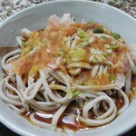 御清水庵 - 3皿目におろし出汁をかけて