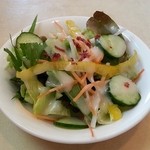 洋風料理 デリス - ランチのサラダ