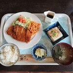器 - 日替わりランチ 950円