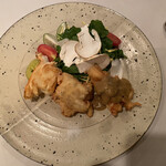 パッソ・ア・パッソ - セミエビのフリット、エビのミソのソース、サラダ、松茸