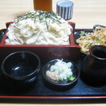 草庵 - 天ざるうどんです。