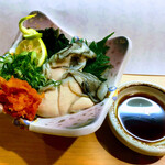もんどう - 料理写真:北海道仙鳳趾 生牡蠣酢　
