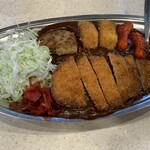 カレーの市民 アルバ - レディースホームランカレー、1,020円