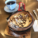 カジュアルカフェ プリュス - チョコバナナダッチベイビー