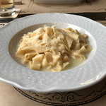 Nonna Nietta - タリアテッレ　バターとパルミジャーノチーズのソース