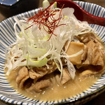 茜屋 - おたぐり(馬モツ煮)@748円