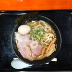 まぐちゃんラーメン - 濃味玉魚介豚骨ラーメン 大盛。