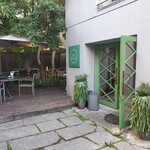 エンボカ - 外観