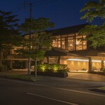 Restaurant Lumiere - Night Exterior