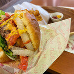 PT'S BURGER - 