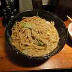 武蔵野アブラ學会 - 油そばのスープ割りは旨い