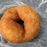 ワッカヤ - シナモンシュガードーナツ（単品：200円）