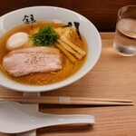 銀座 八五 - 特製中華そば