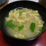 四季亭 - じゃこ雑炊　　　　　　　　この時点でお腹いっぱいだったのに入る入る　塩と出汁であっさりと完食できる素敵な味わい