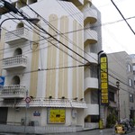 日本料理　百屋 - ビル全体