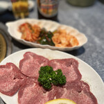 焼肉ハウス 亀 - 