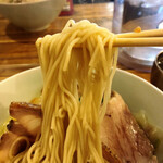 地球の中華そば - THE塩柳麺(ワンタン)、麺リフトアップ