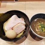 煮干し百式 葉琉 - 特濃味玉つけ麵
