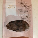 GODIVA - 料理写真:ナッツ&フルーツ クランベリー
