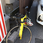 うどん馳走 山石土平 - 自転車