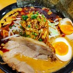 濃厚味噌ラーメン さごはち - 濃厚ごま辛みそラーメン980円