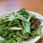 韓国食堂 韓味楽 - サラダは２皿は食べれます(✿^‿^)