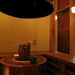 万 - ここでお茶を淹れてくれます