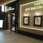 AUX BACCHANALES - 