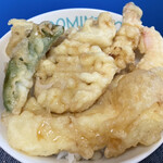 ほっともっと - さっそく丼に乗せて、タレをかけてみました♪