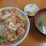 Jihei - 親子丼　みそ汁つき